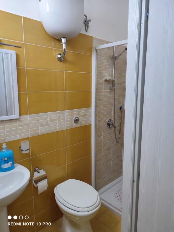 ナポリ D&M21 Bed & Breakfast エクステリア 写真
